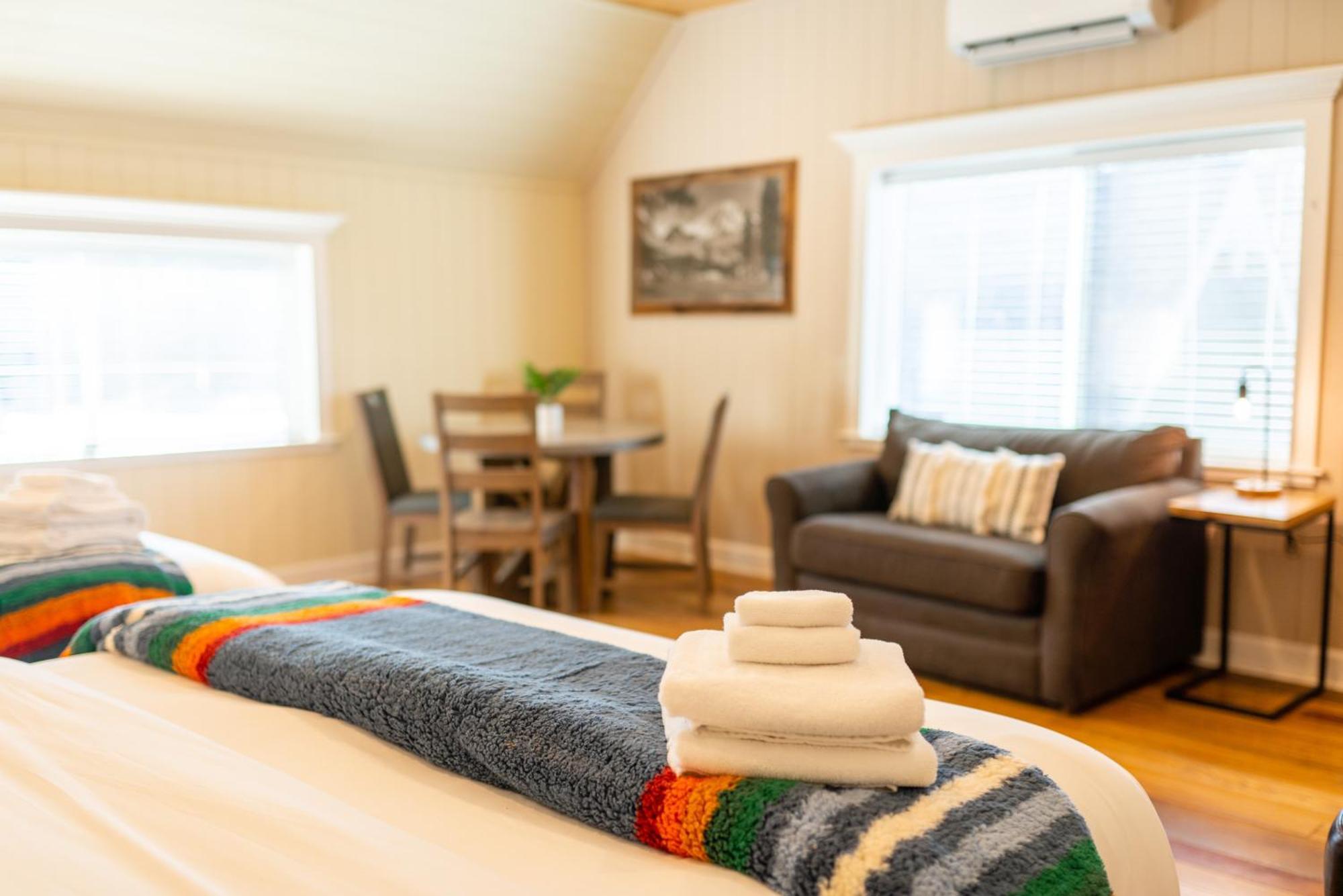 Shasta View Lodge McCloud Extérieur photo